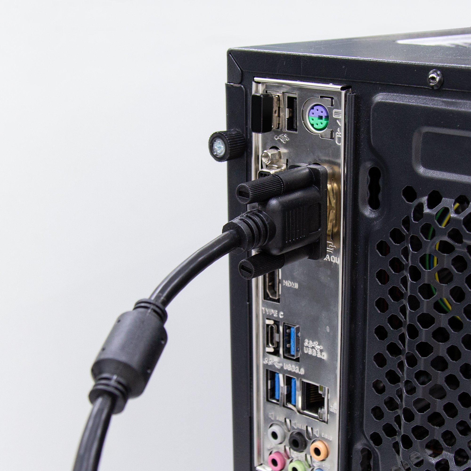 Cable Matters Vga To Vga Cable 10Ft With Ferrites (Vga Cord, Vga Monitor Cable, Computer Monitor Cable, Vga Male To Male)