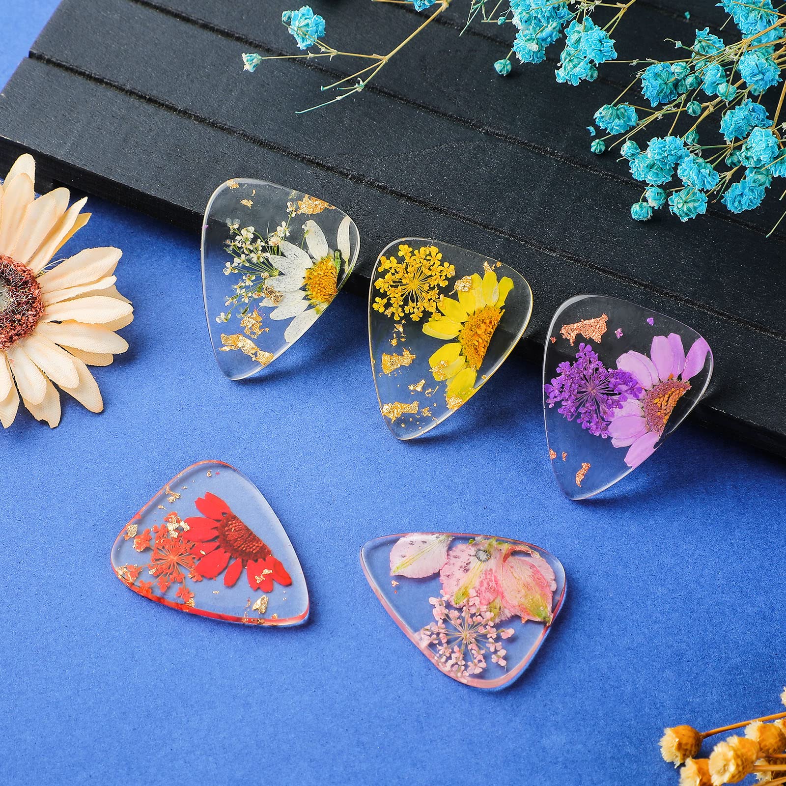 5 Pieces Flower Guitar Picks Dried Flower Resin Guitar Picks Handmade Plectrums Stylish Colorful Guitar Plectrums Floral Bass Picks For Electric, Acoustic Guitar Bass Ukulele, 5 Styles