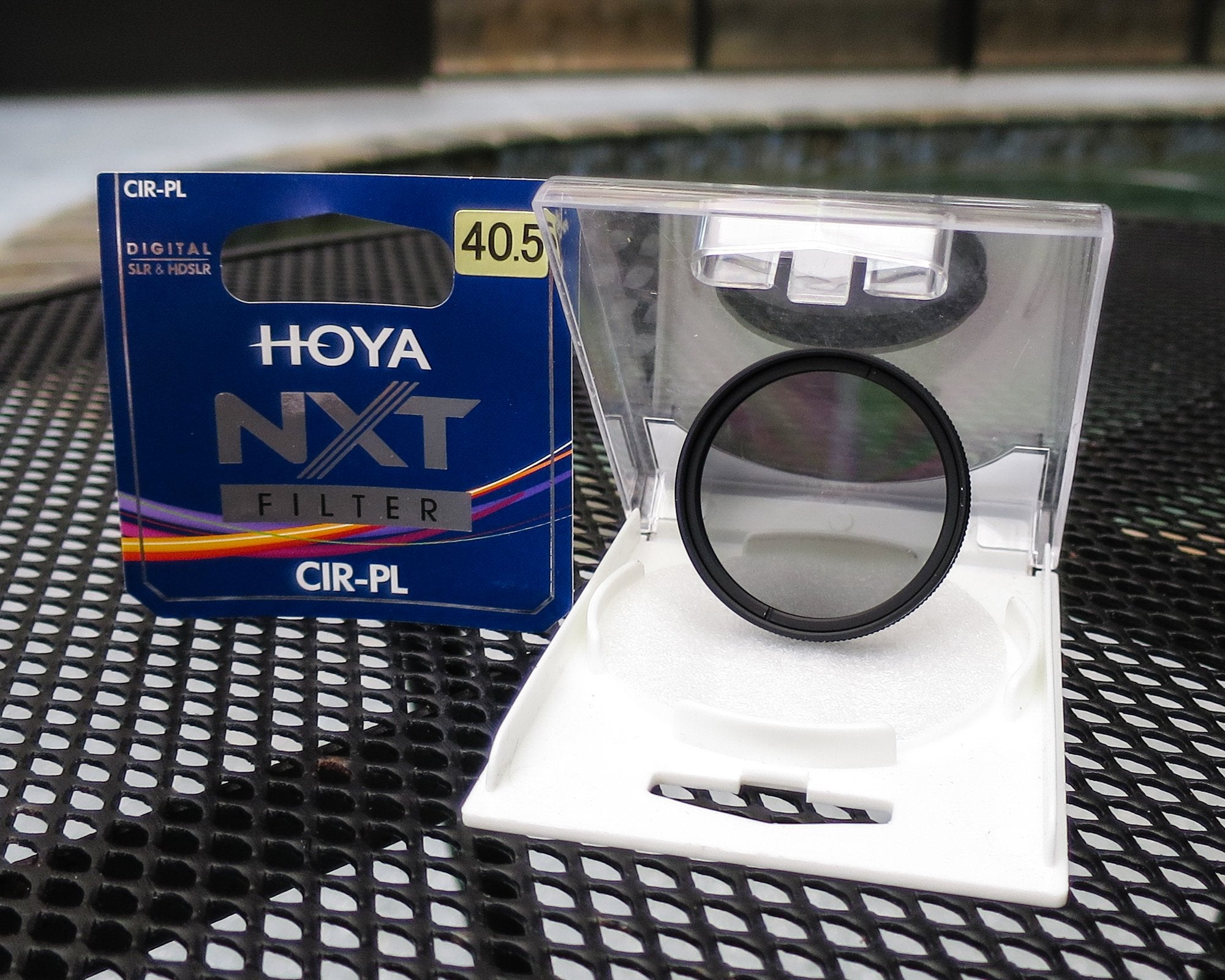 Hoya Nxt Circular Polarizer Cpl Crpl High Transparency Optical Slim Frame Glass Filter (40.5Mm)