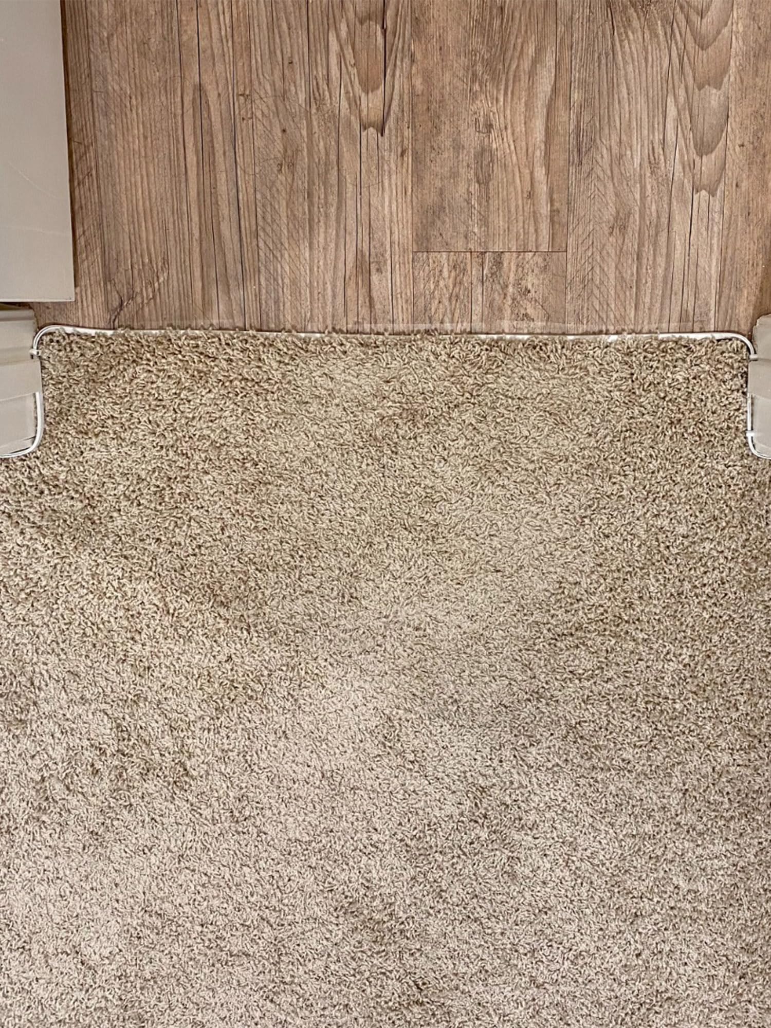 Jadaol 200Pcs 10Mm Cable Clips With Nails, Round Ethernet Cable Wall Clips, Lan Network Cable Tacks, Coax & Speaker Wire Clips,