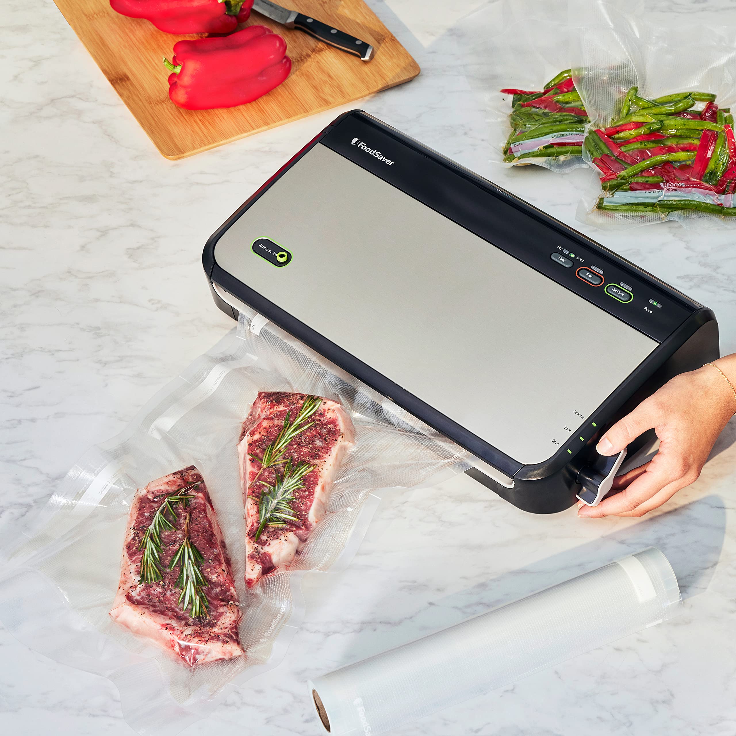 FOODSAVER FM2435 Vacuum Sealer Machine - Stainless Steel, Black/Silver, Pack of 1 with Handheld Vacuum Sealer & Starter Kit