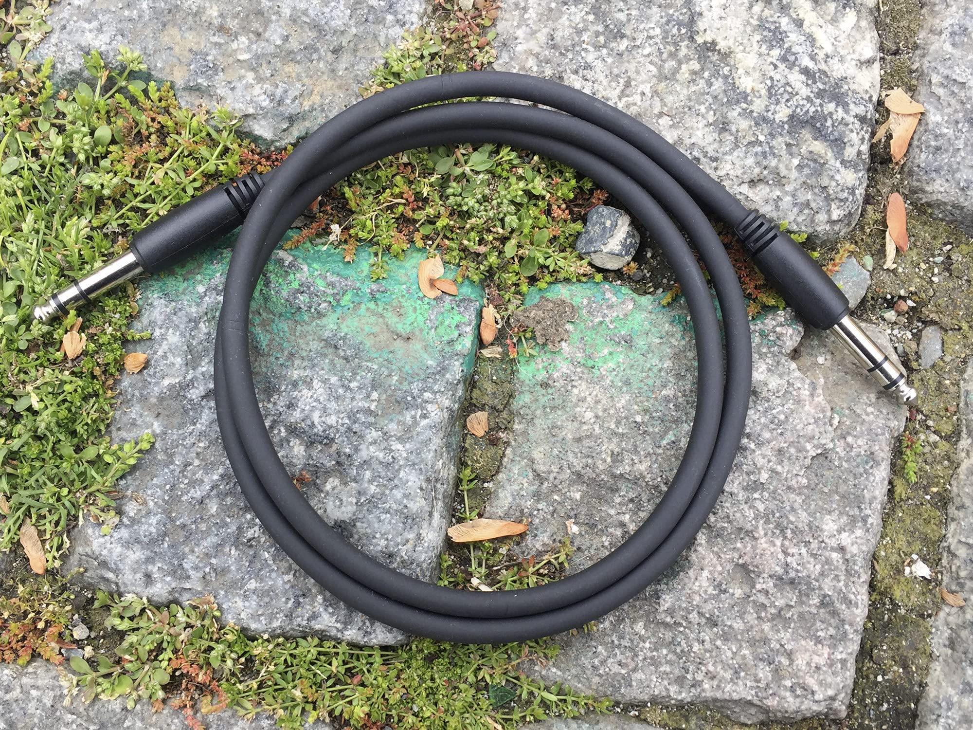 Pig Hog 6-foot 1/4-in - 1/4-in 8mm Tour Grade Instrument Cable