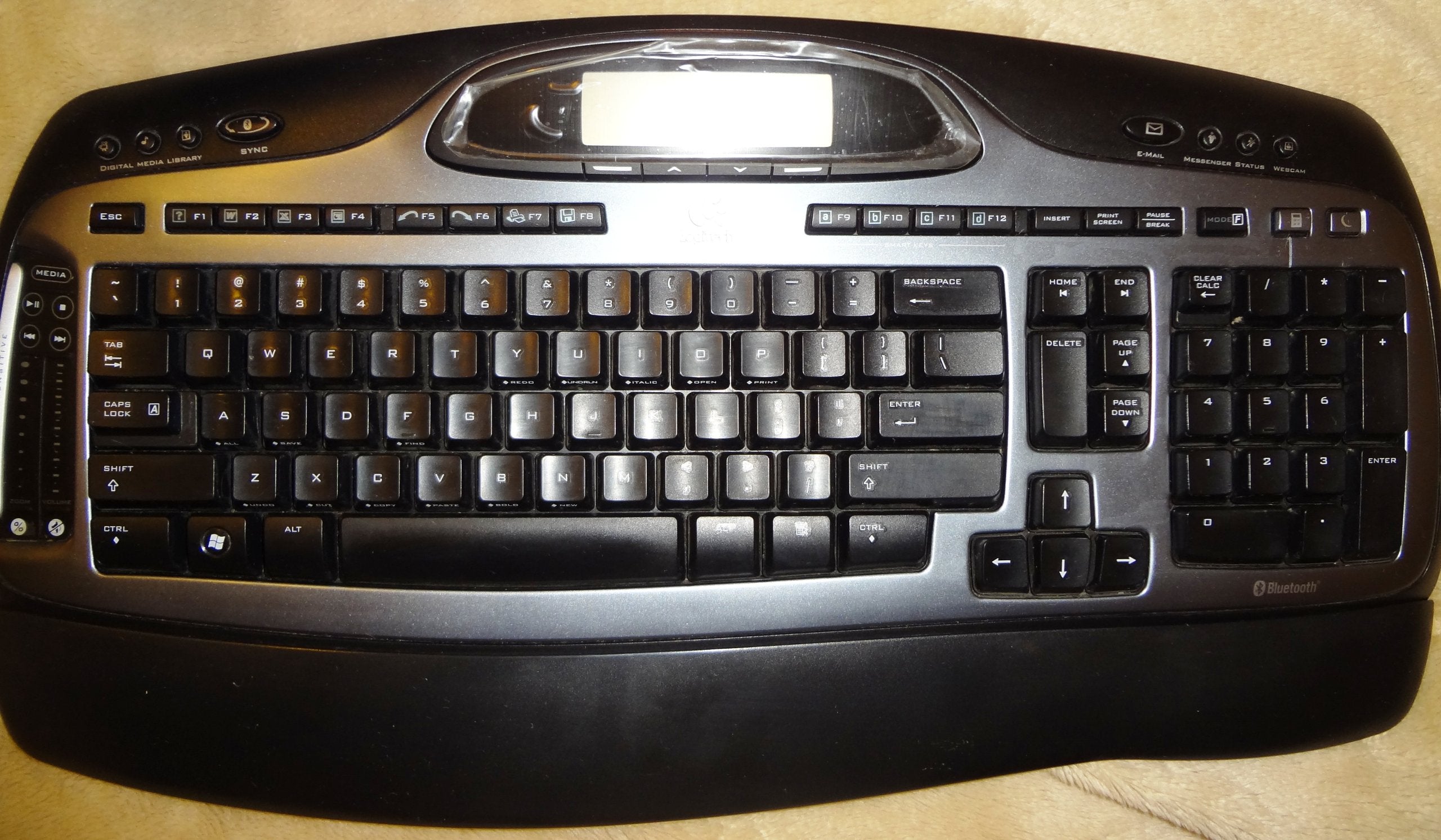 Logitech Cordless Desktop Mx 5000 Laser (967558 0403)