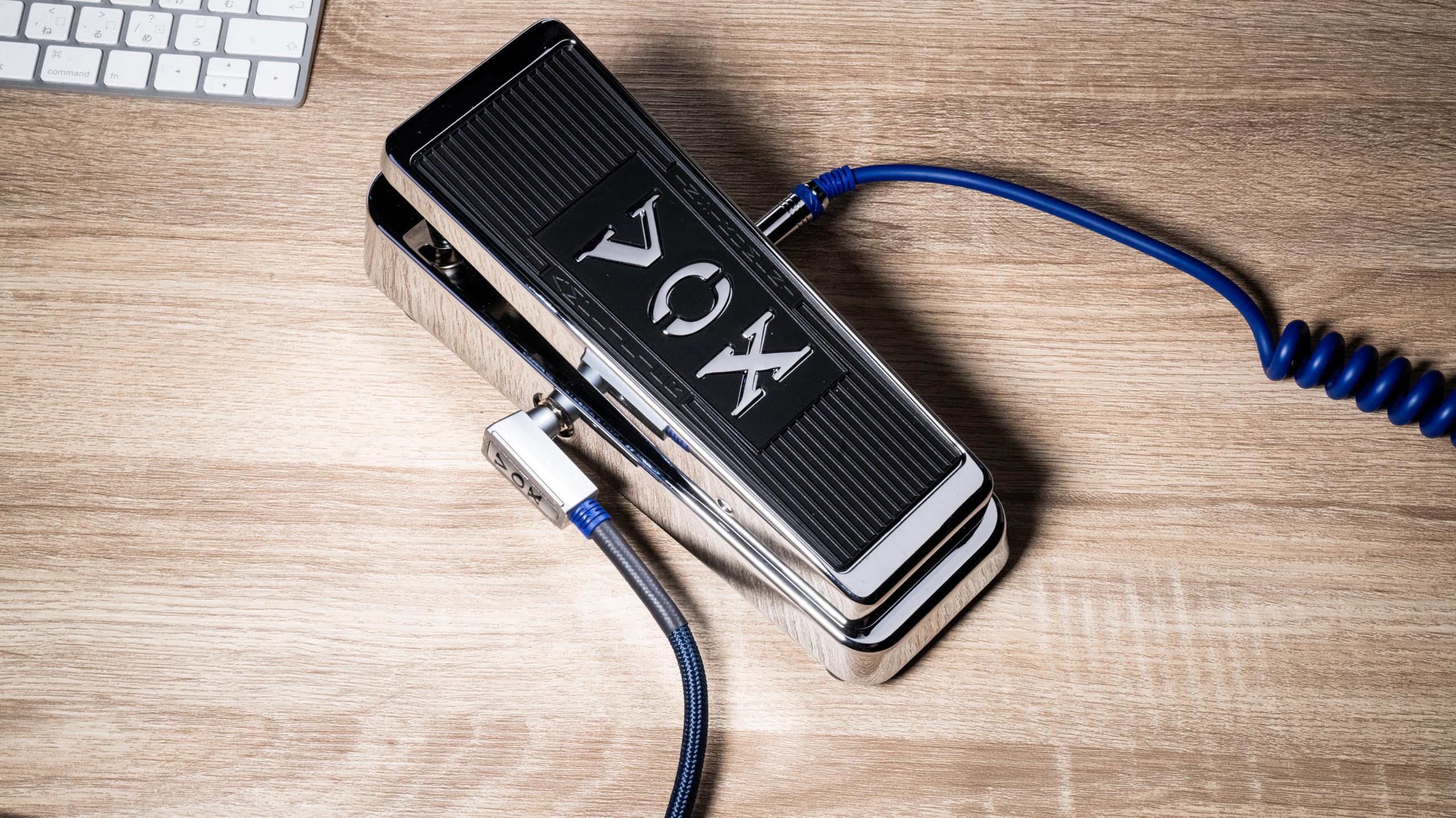 Vox The Real Mccoy Vrm 1 Limited Edition Wah Guitar Effects Pedal W/Treadle And Battery Powered Operation   Chrome