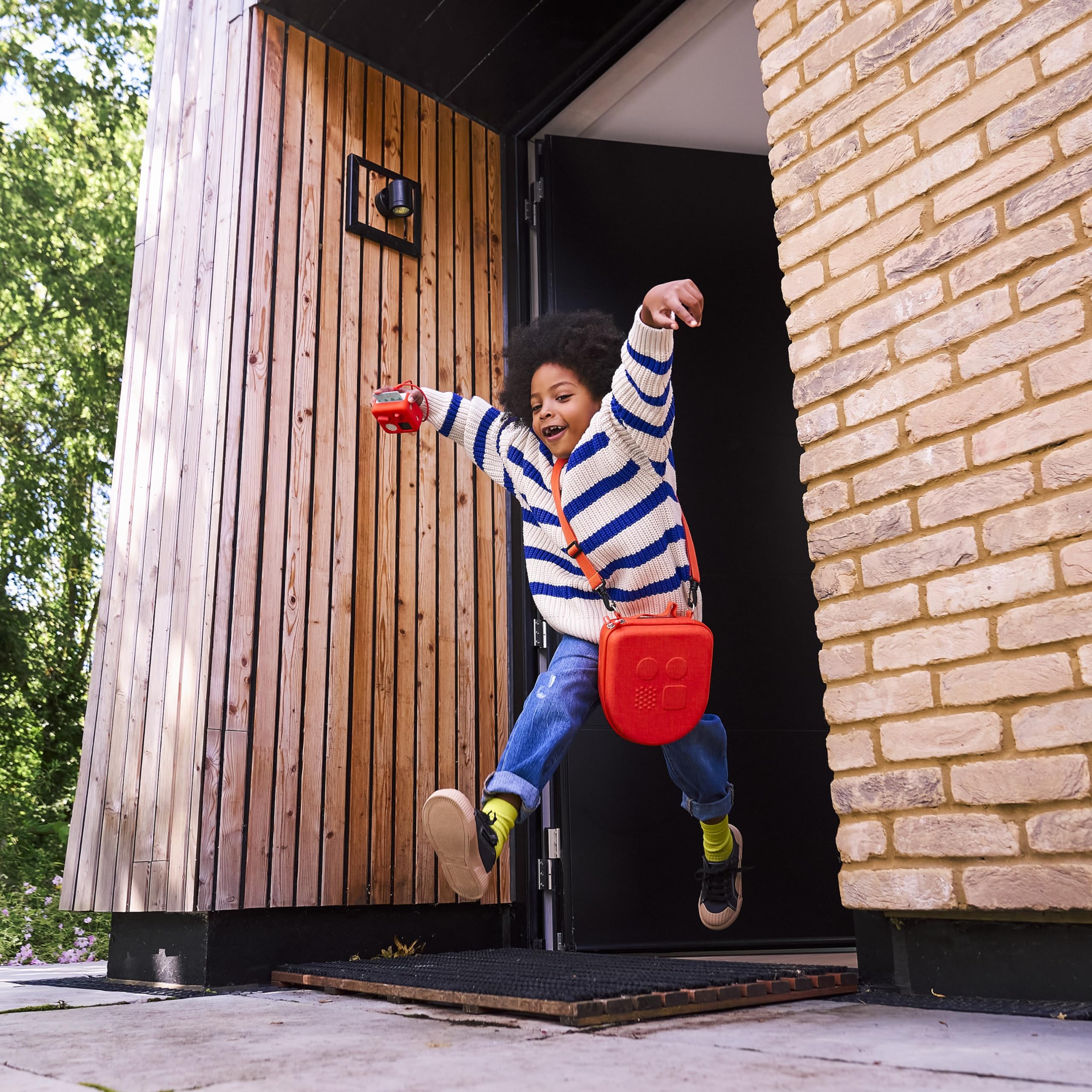 Yoto Mini (2024 Edition) + Wired Headphones Bundle   All In 1 Travel Device For Stories Music Podcast Radio White Noise Ok To Wa