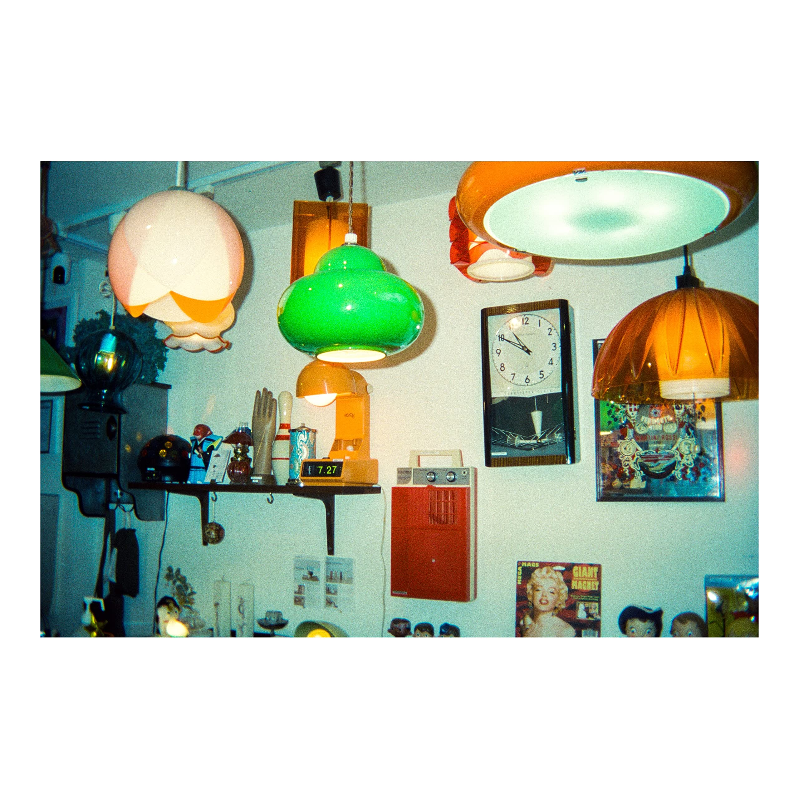 Reto Amber Tungsten 35Mm Disposable Film Camera 27Exp, Color Negative Film, Focus Free, Easy To Use, Built In Flash, Single Use