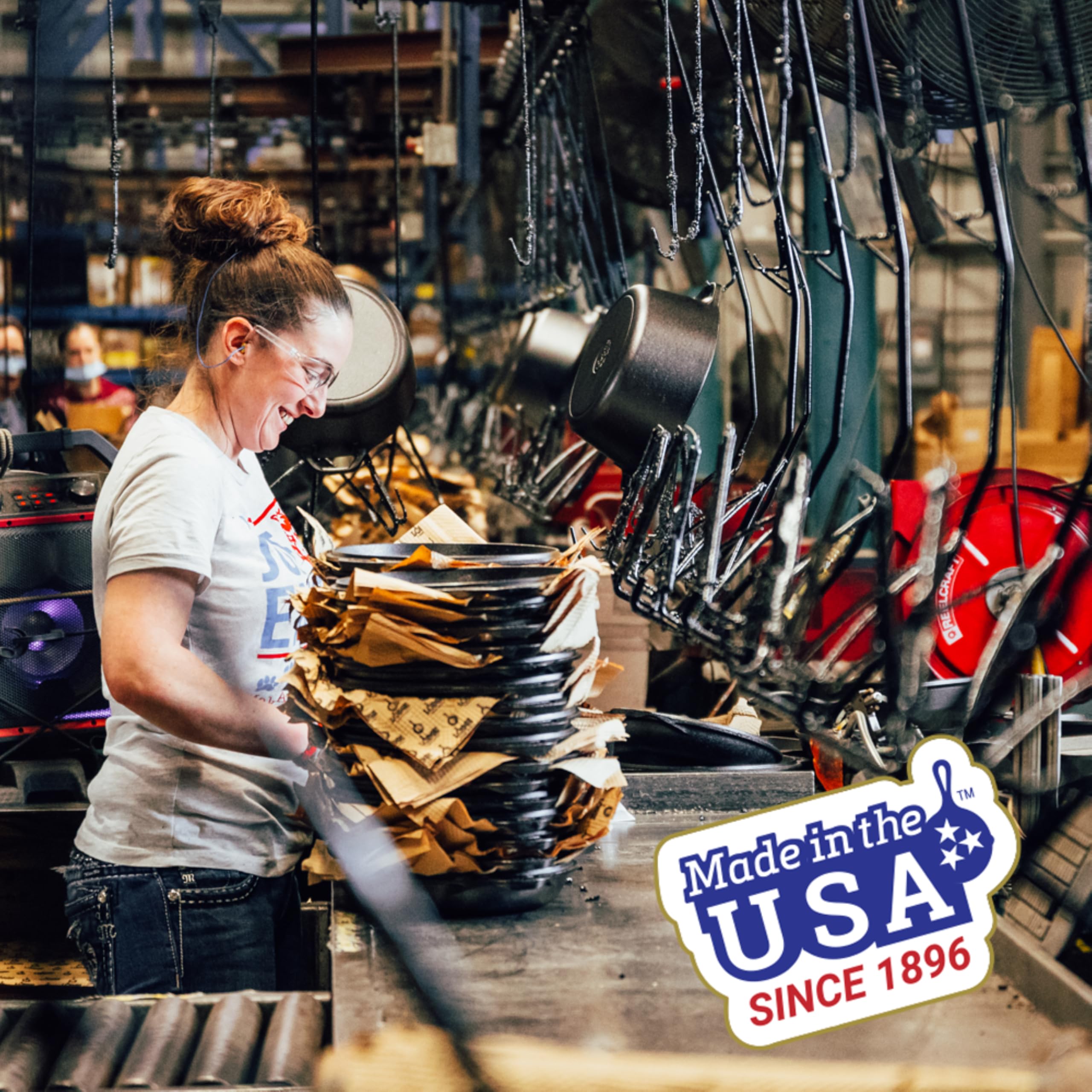 Lodge Yellowstone - 8 Round Grill Press, Power Y Design