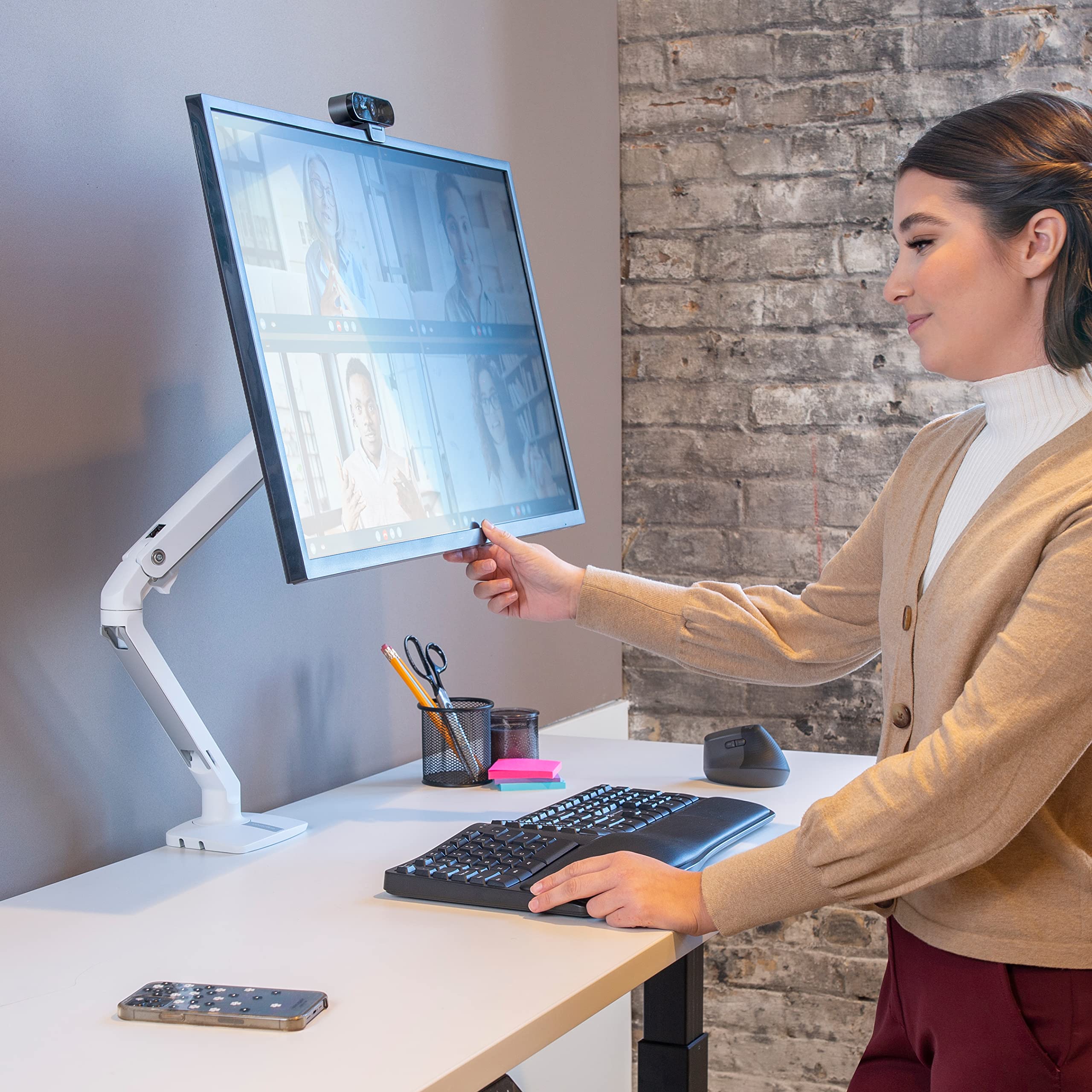 Ergotron � MXV Single Monitor Arm, VESA Desk Mount � for Monitors Up to 34 Inches, 7 to 20 lbs � White