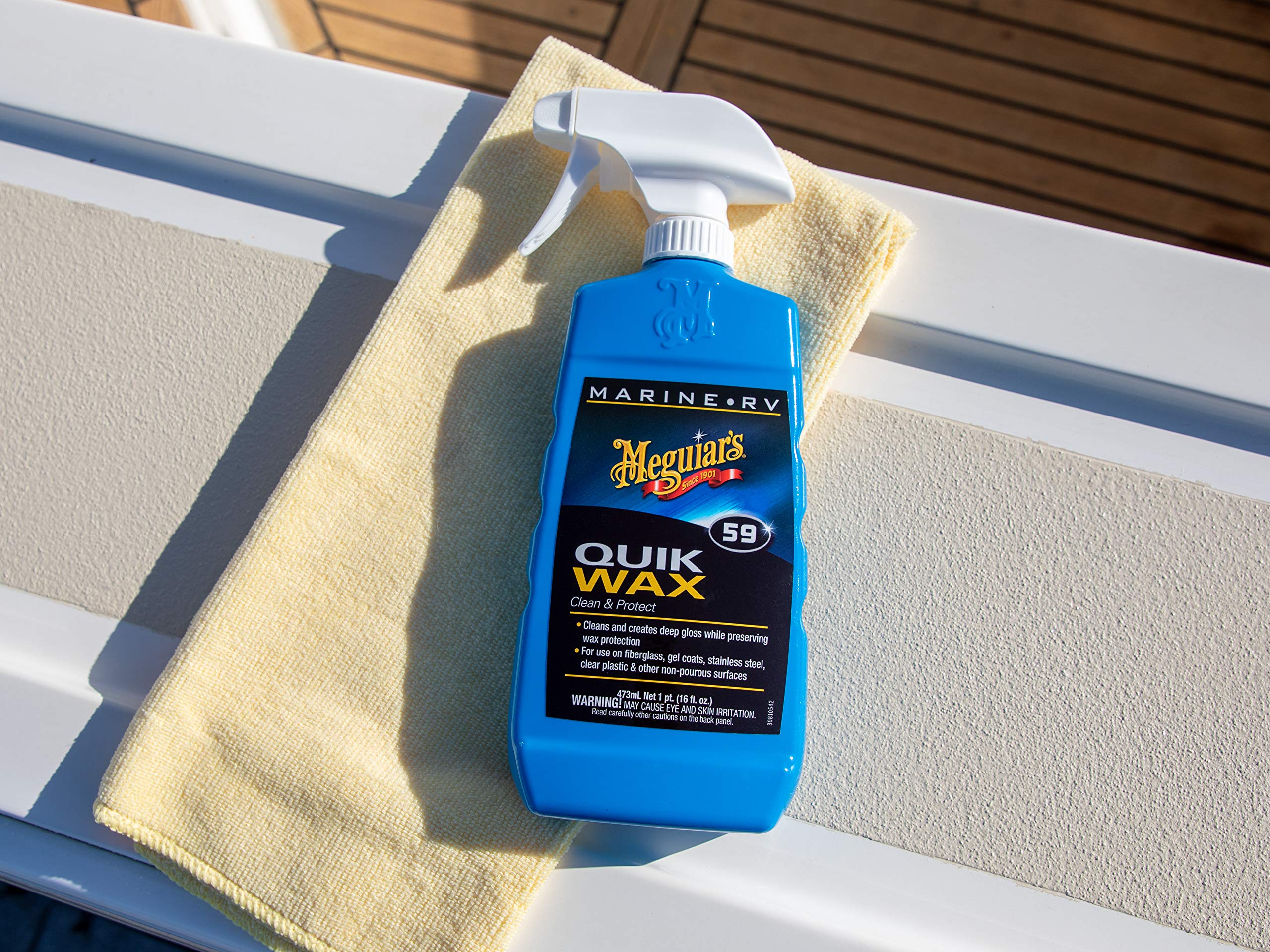 Meguiar'S M5916 Marine/Rv Quik Wax Clean & Protect - 16 Oz Bottle (Packaging May Vary),WBAUVB0000AY518