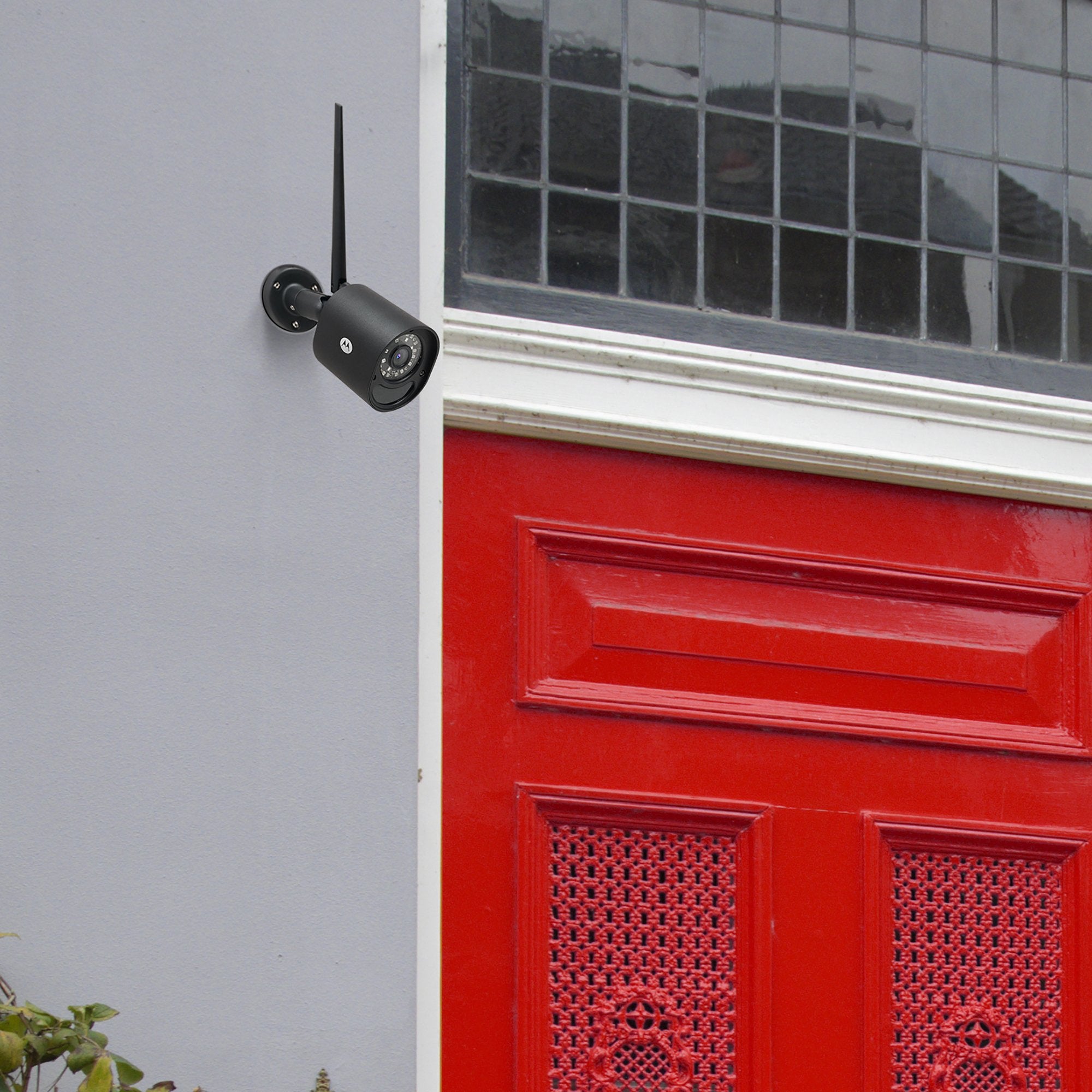 Motorola Outdoor Smart Surveillance Camera, Black (Focus72B)