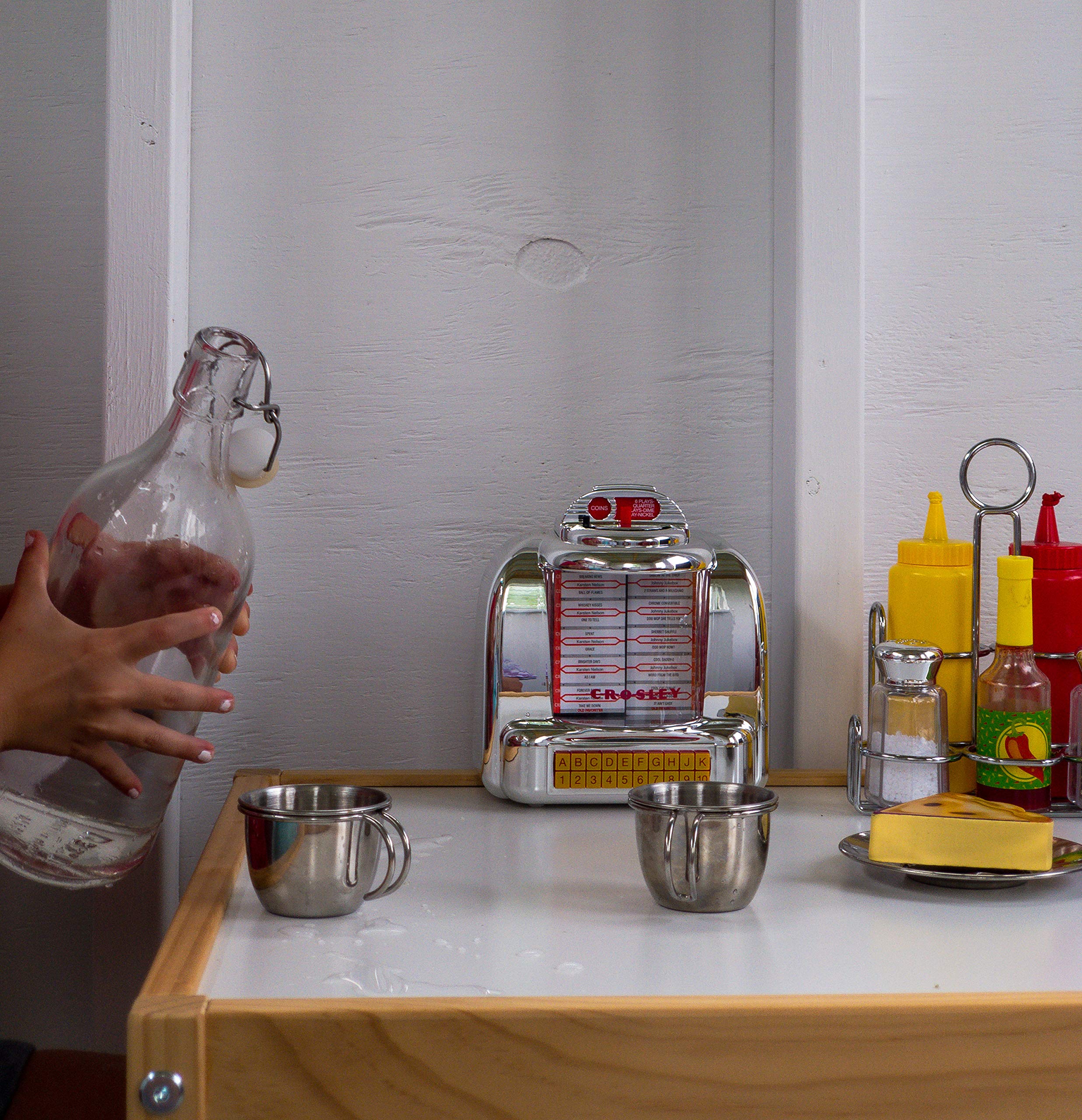 Crosley Cr1120A Si Diner Mini Jukebox Bluetooth Tabletop Fm Radio