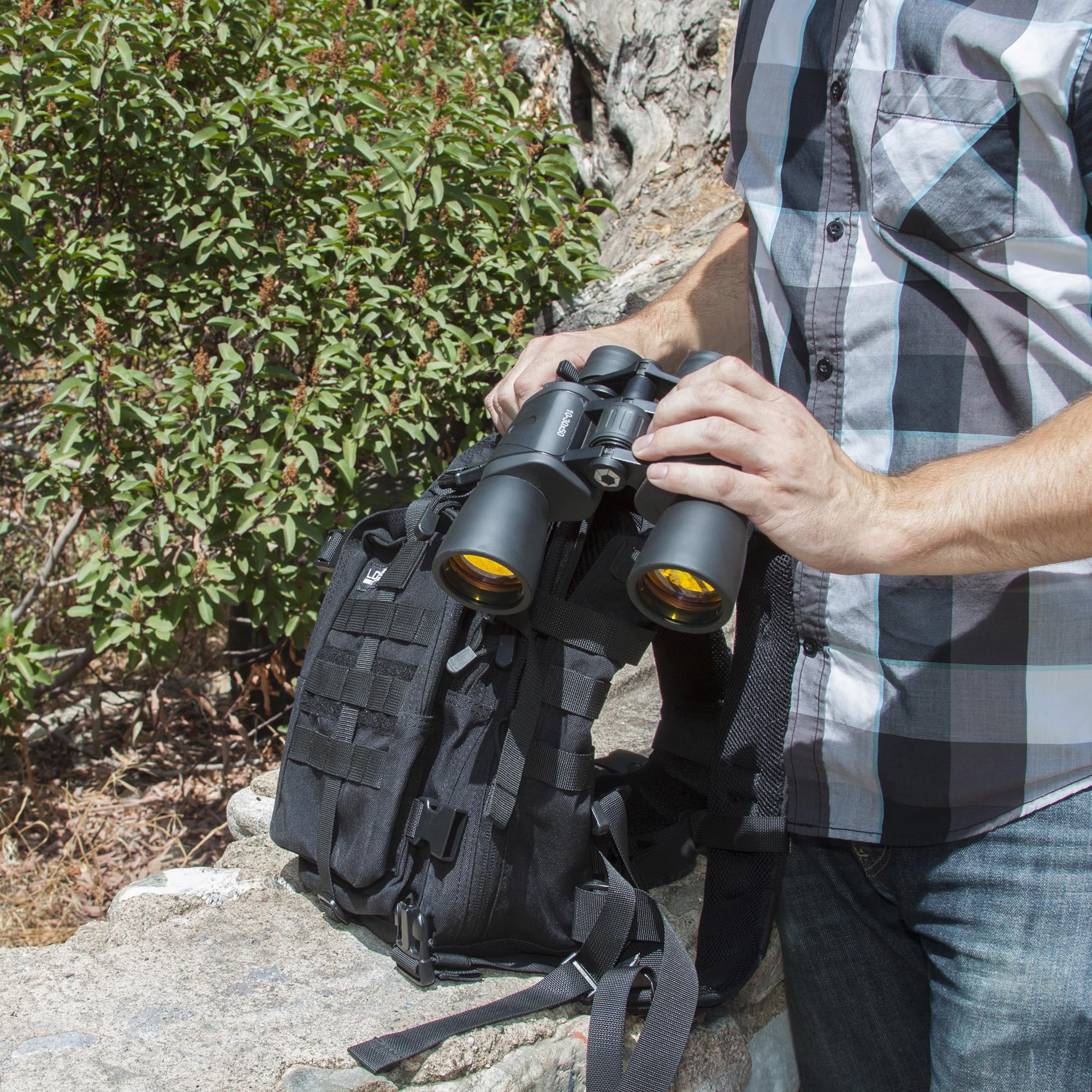 Barska Gladiator 10 30X50 Zoom Binoculars With Tripod Adaptor For Stargazing, Birding, Hiking, Sports, Travelling, Camping