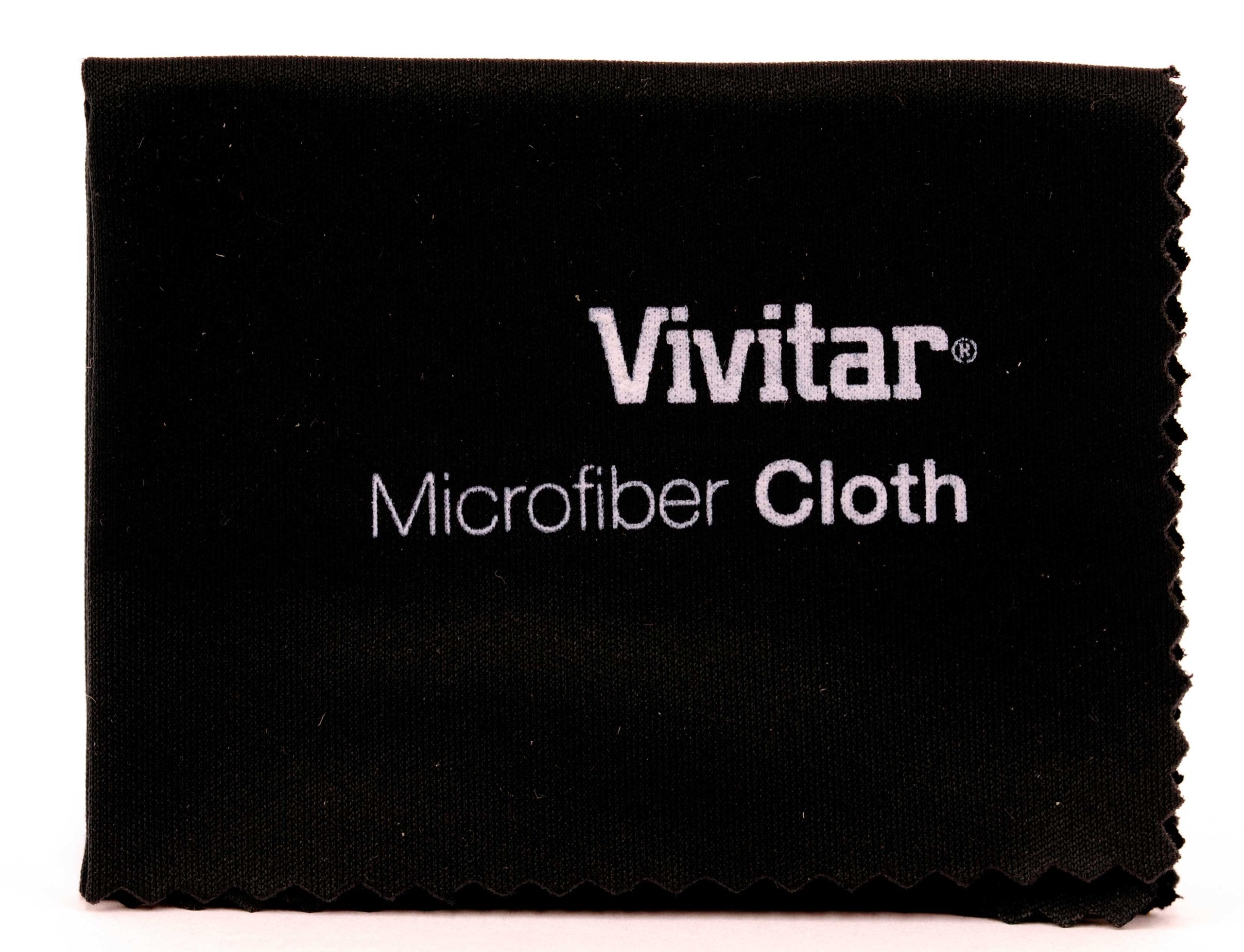 Vivitar Viv-Sck-4 4-Piece Essentials Digital Camera Starter Kit And Vivitar Experience Photo Editing Software