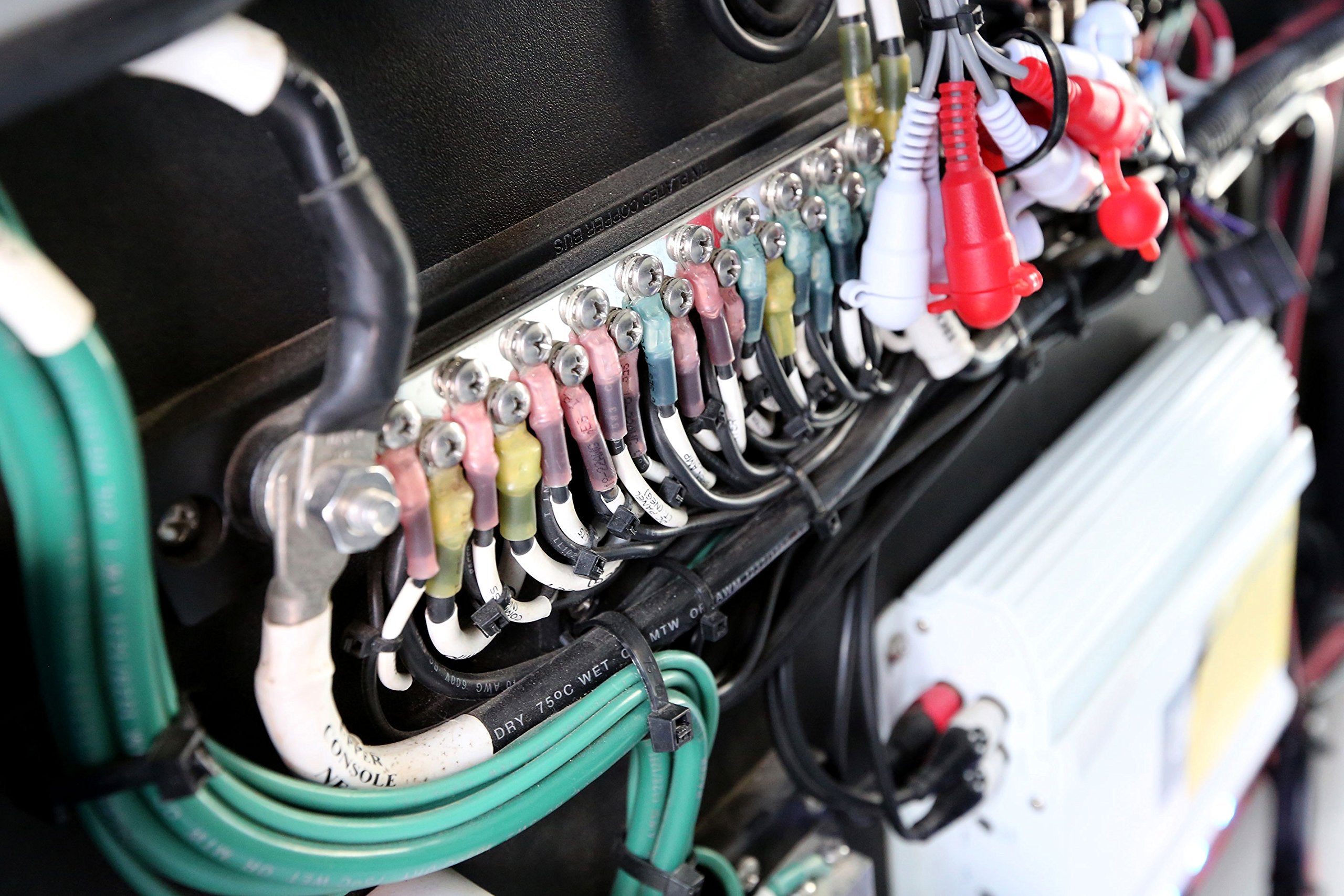 Blue Sea Systems 2302 150 Amp Common Busbar With 20 Screws