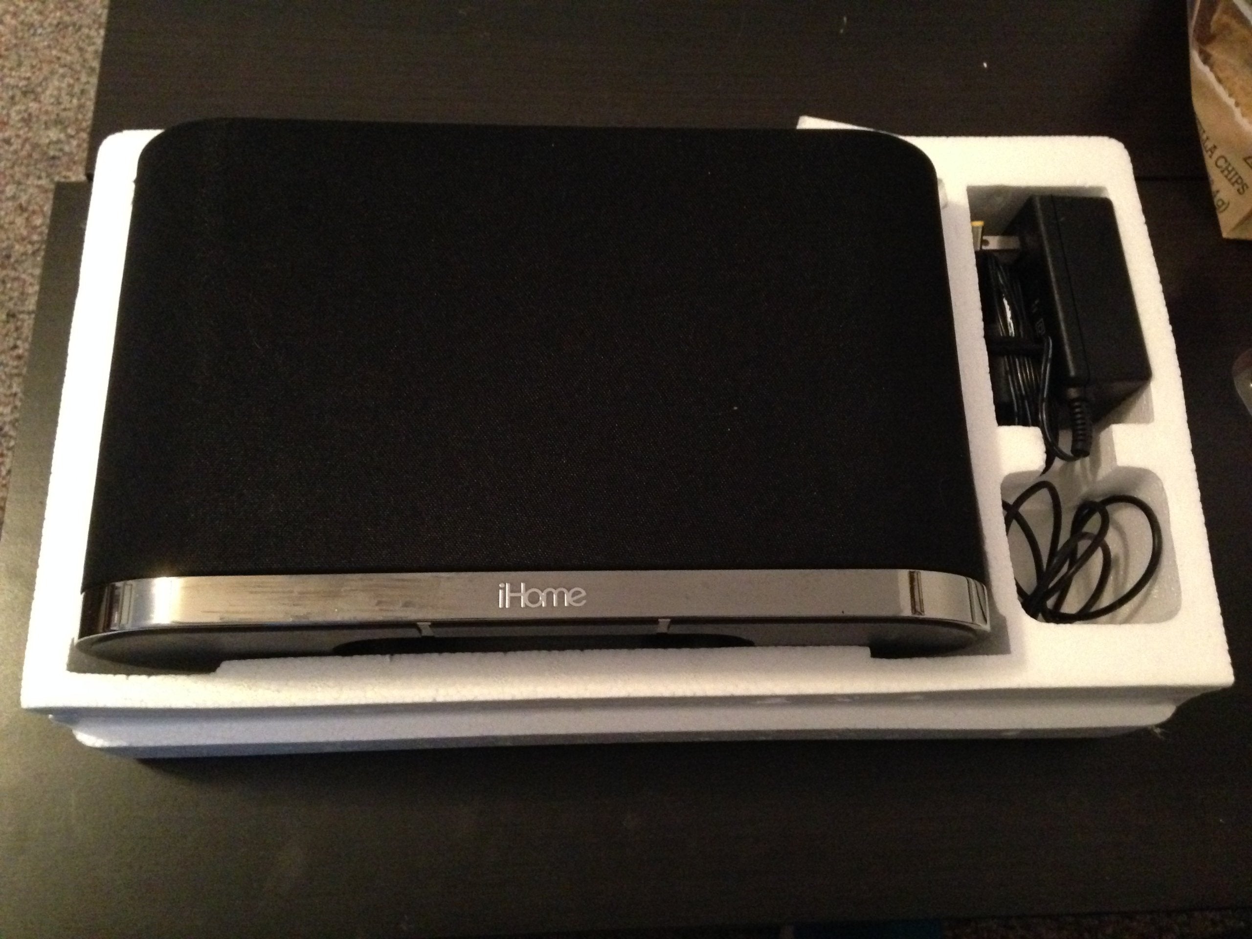 Ihome Iw1 Airplay Wireless Stereo Speaker System With Rechargeable Battery