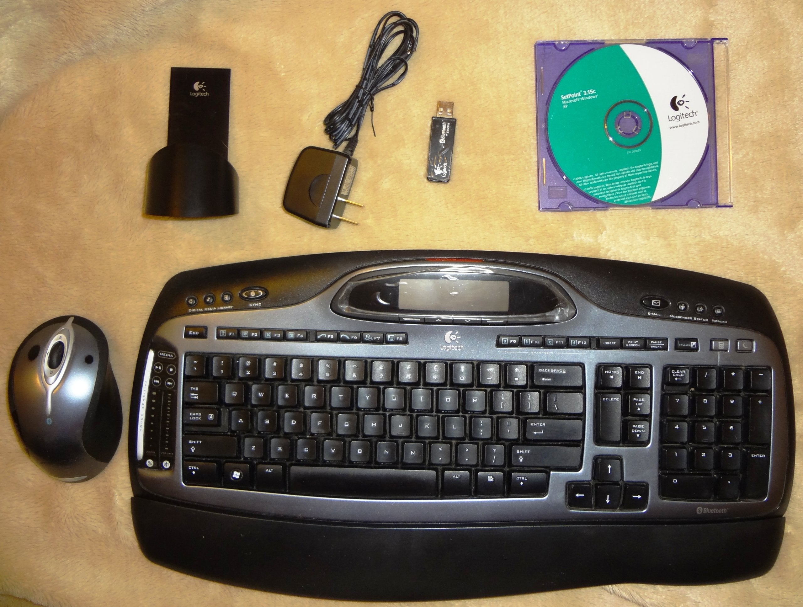 Logitech Cordless Desktop Mx 5000 Laser (967558 0403)