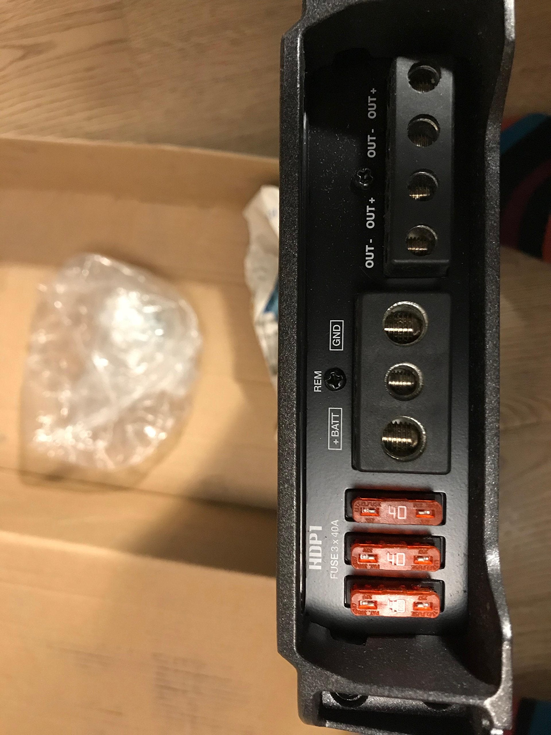 Hertz Hdp5 5 Channel Class D Amplifier (4 X 70W + 1 X 380W)