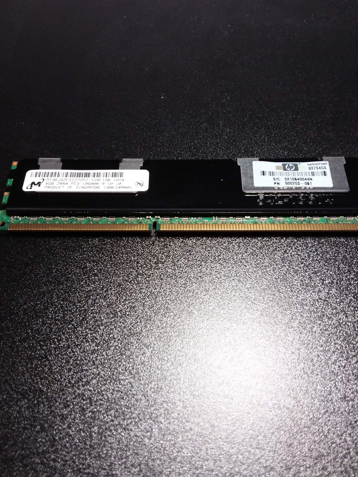 Micron Mt36Jszf51272Pz 1G4F1Ab Pc3 10600R Ddr3 1333 4Gb Ecc Reg 2Rx4 (For Server Only)