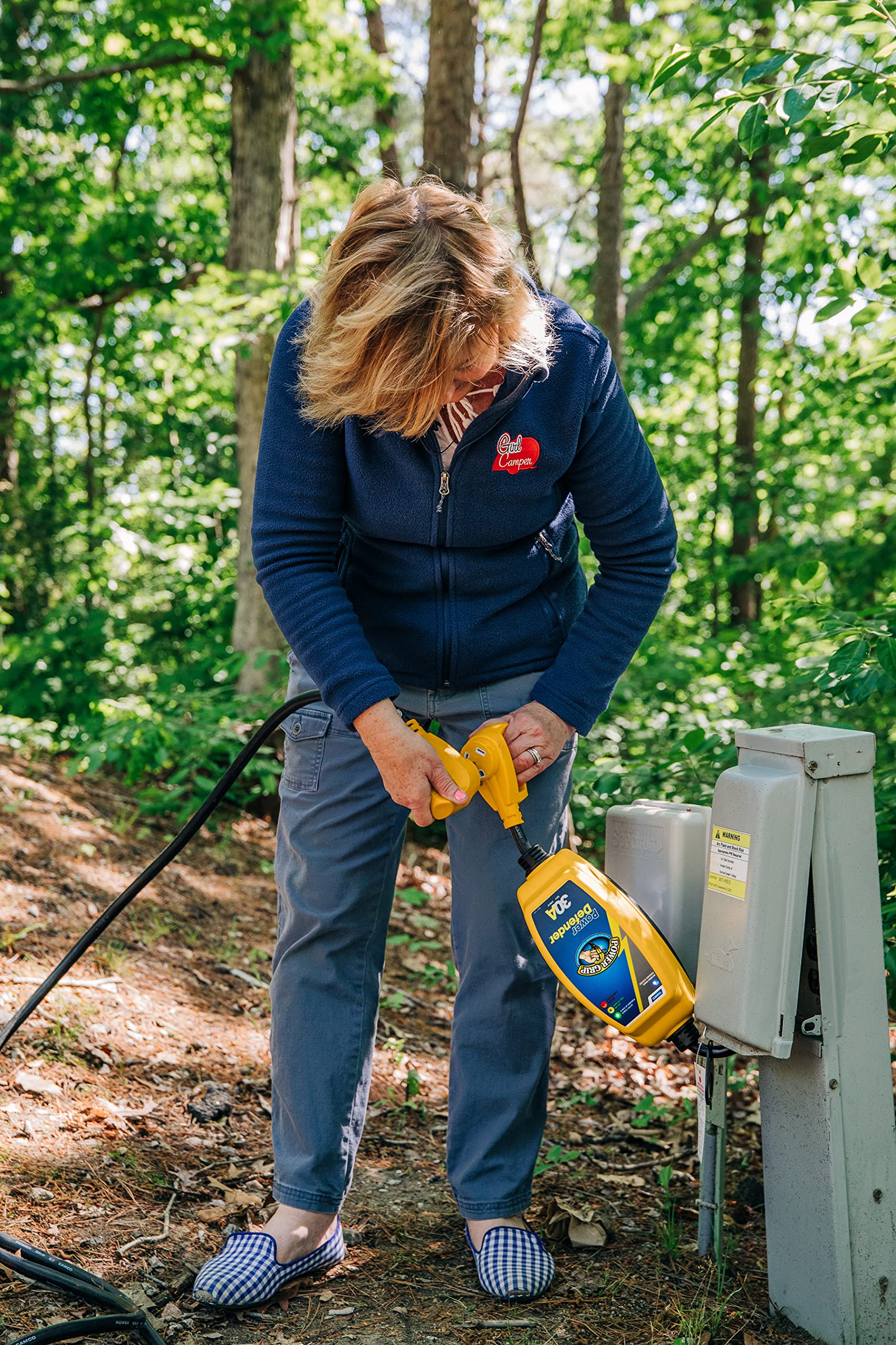 Camco Power Grip Camper/Rv 30-Amp Voltage Protector - Features Integrated Surge Protection Of Up To 2,800 Joules & Diagnostic Le