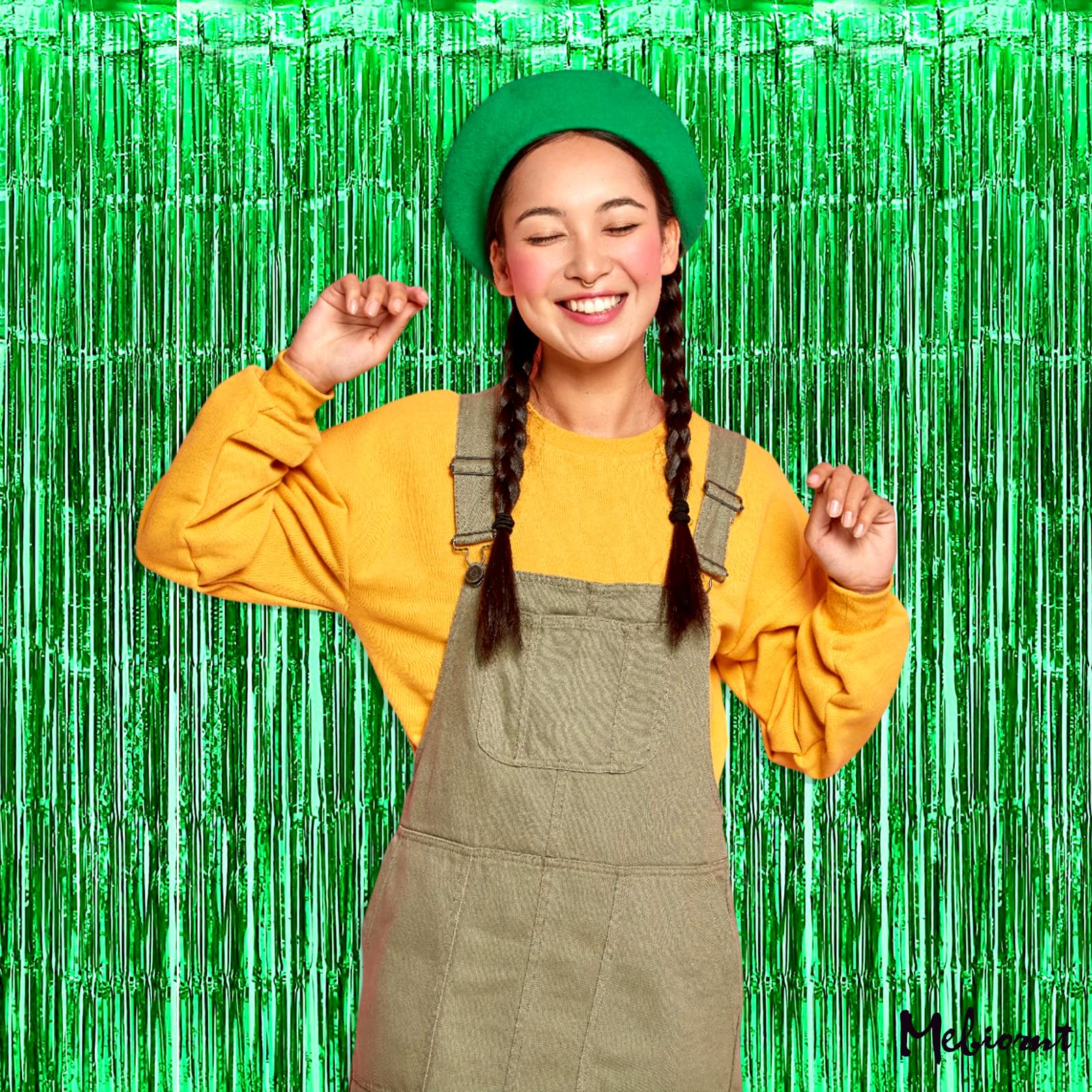 4 Pack Green Fringe Curtain Backdrop, 3.2Ft X 6.6Ft Metallic Tinsel Foil Fringe Streamers Background For Photo Booth Birthday We