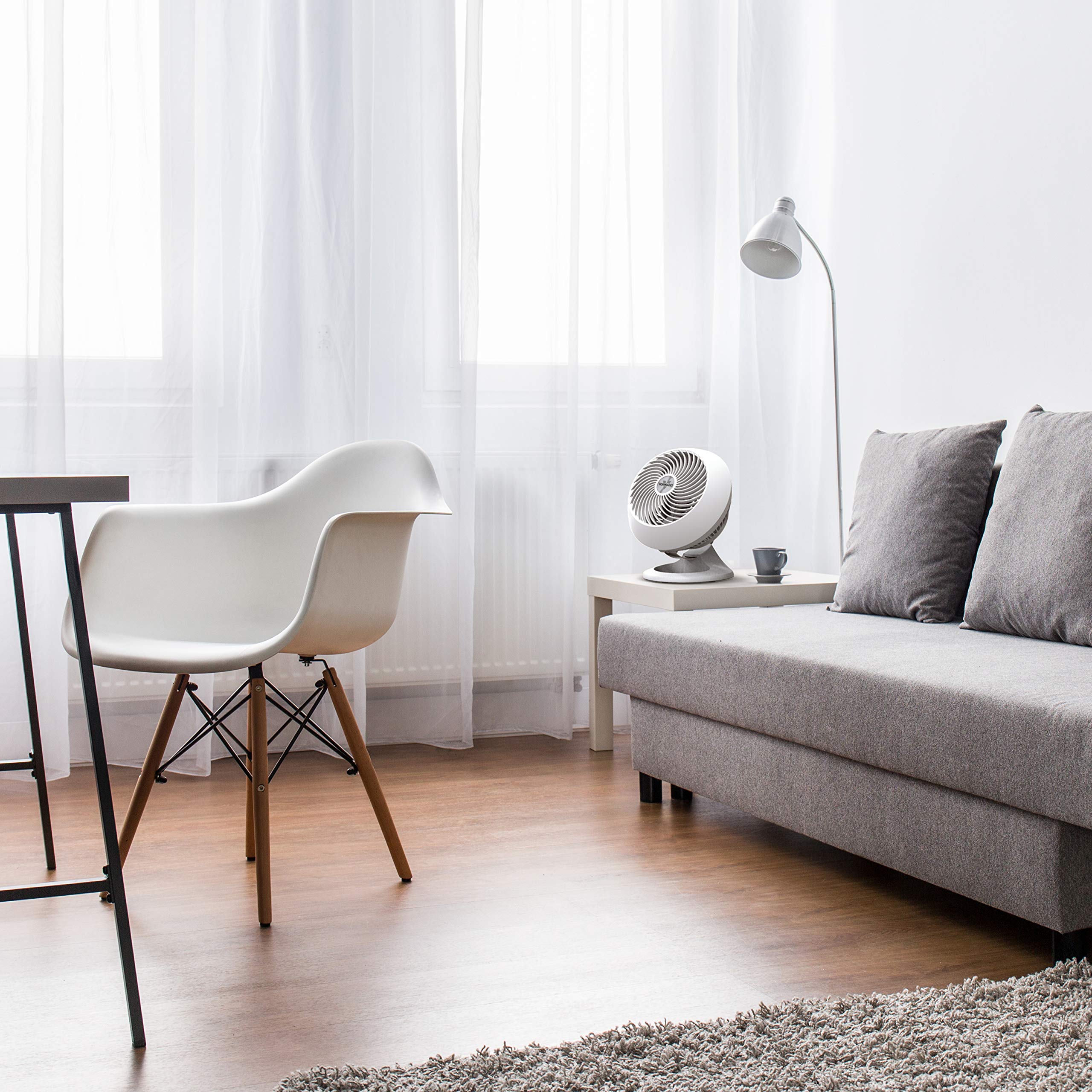 Vornado 560 Whole Room Air Circulator With 4 Speeds, 560 Medium, White