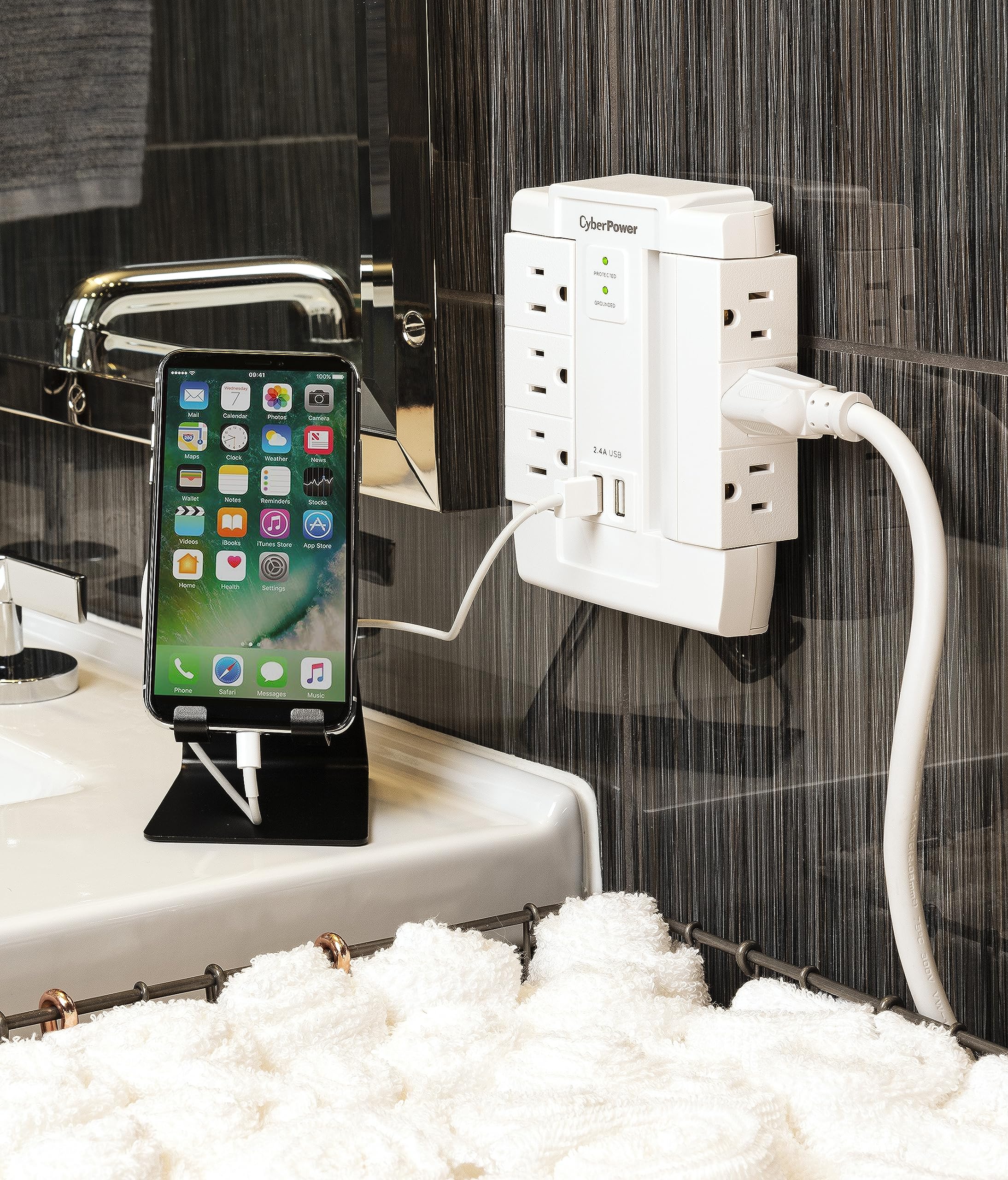 Cyberpower Csp600Wsurc2 Surge Protector, 1200J/125V, 6 Swivel Outlets, 2 Usb Charging Ports, Wall Tap Design, White