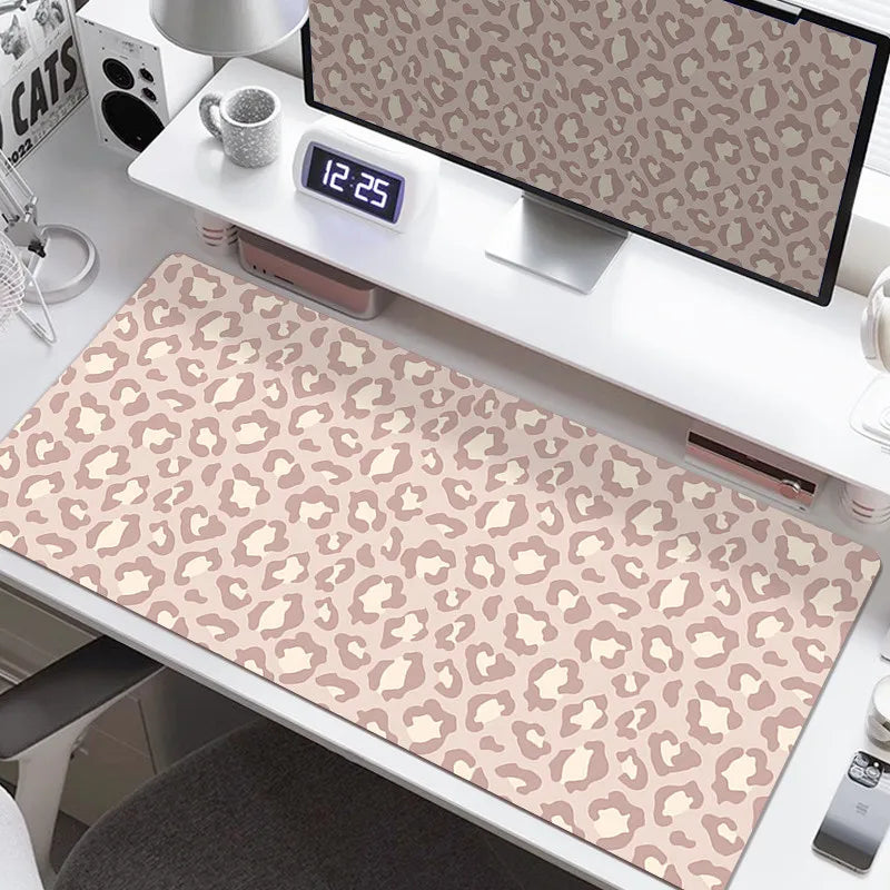Pink Leopard Print Mouse Pad HD Printing Large Seaming Waterproof Mouse Pad Anti-slip Gaming Mouse Pad