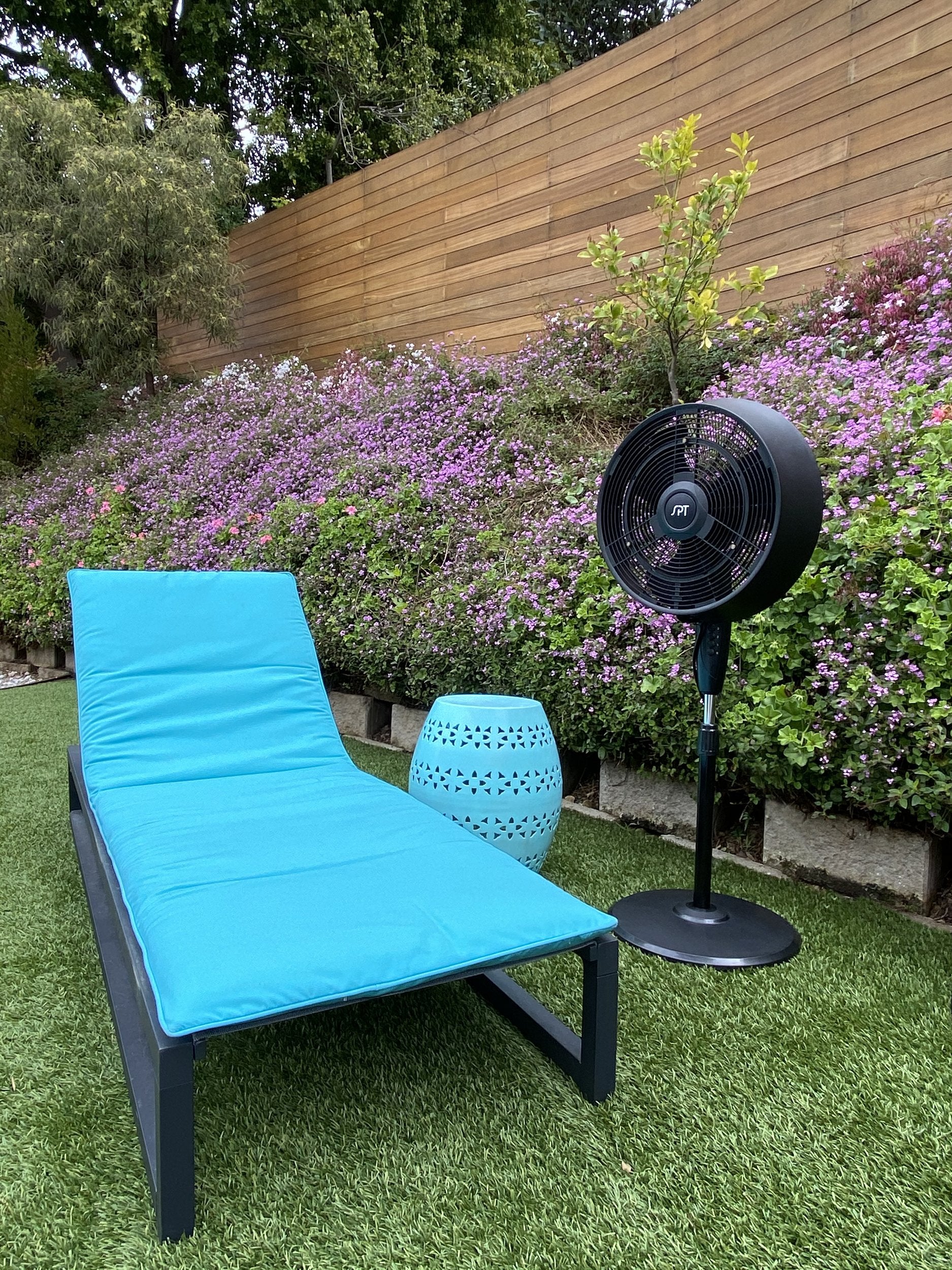 18'' Oscillating Misting Fan
