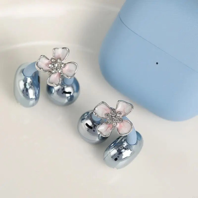 Elegant Flower Shaped Headphone Rhinestones Buckles Clip On Attachment For FreeClip 1 2 Zircons Embellishment