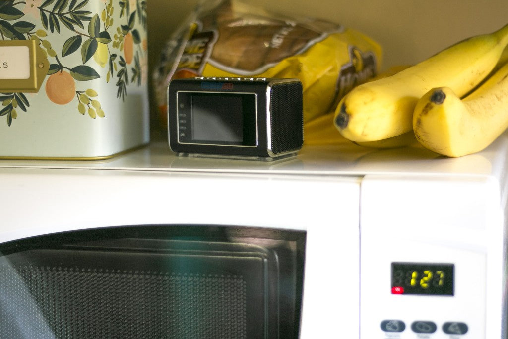 Convenient to Use Surveillance DVR Portable Mini Hidden Clock Camera(D0102H7G9EG.)