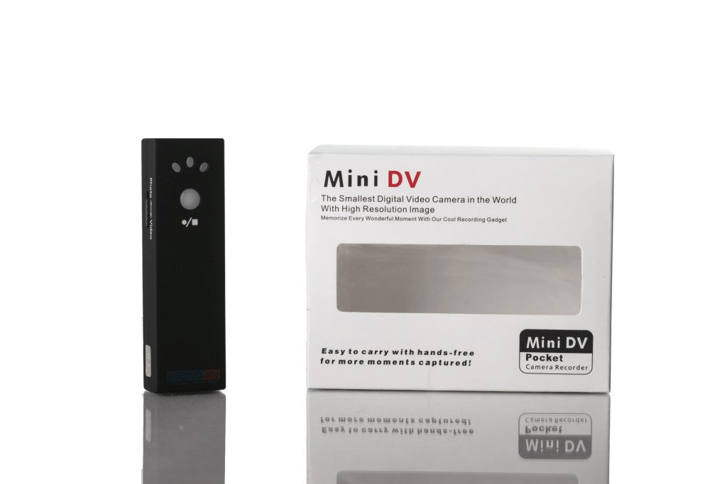 Hidden Surveillance DVR Cam for Use in Christmas Tree(D0102H7GKGG.)