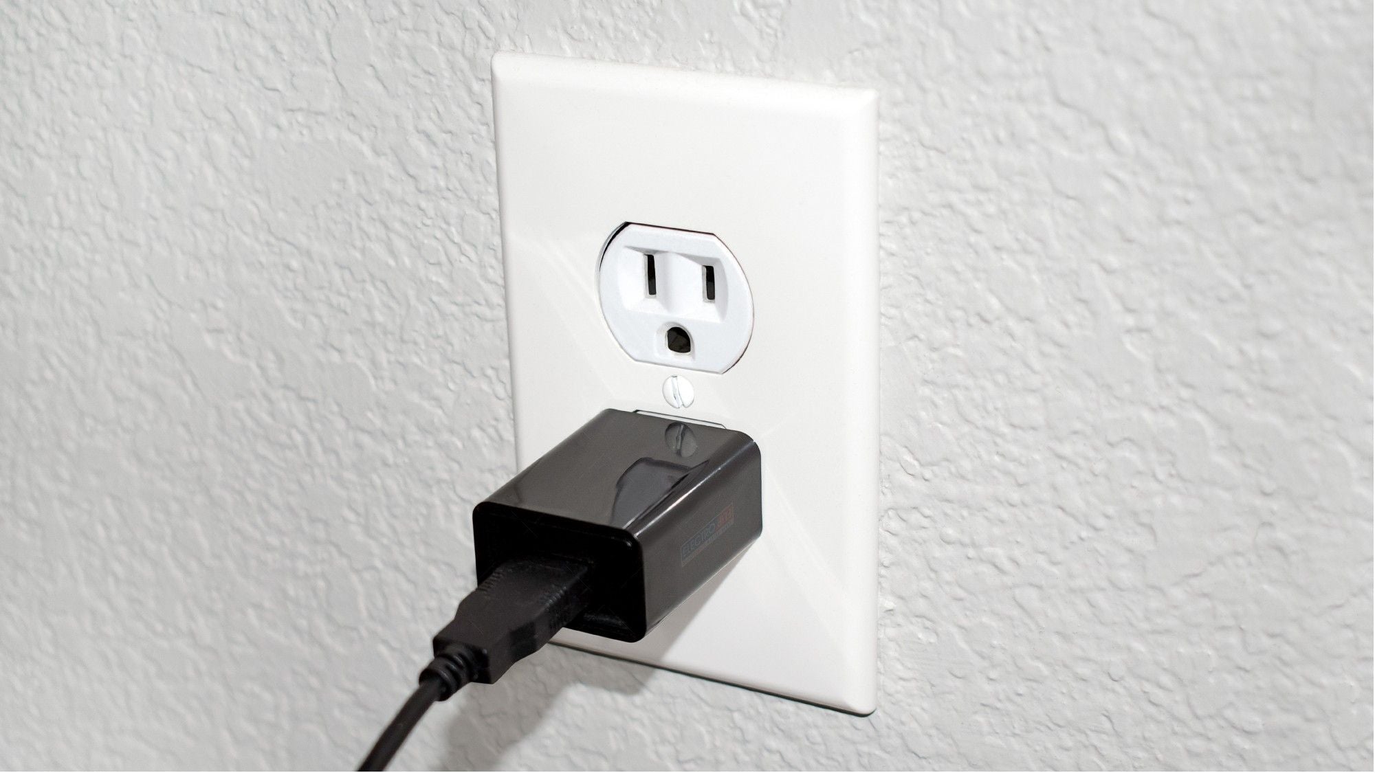 Enhanced USB Wall Charger for Mobile iPhone with 2.0 Compatible & EN Outlet
